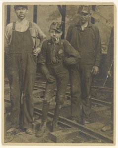[Tre minatori (S. Pittston, Pennsylvania)] da Lewis W. Hine