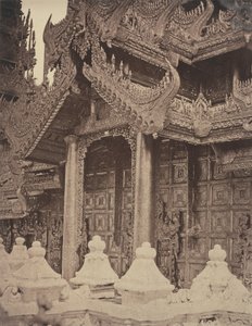 Amerapoora: Porta di Pyathat a Est di Maha-too-lo-Bounghian Kyoung