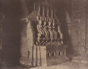 N. 23. Pugahm Myo [Pagan]. Figure nella Pagoda Damayangyee [Dhamma-yan-gyi]. da Linnaeus Tripe