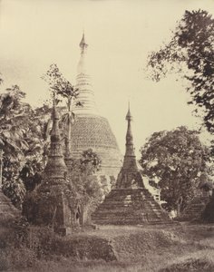 Rangoon: Vista ravvicinata della Pagoda Shwe Dagon, novembre 1855 (foto) da Linnaeus Tripe