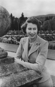 Regina Elisabetta II a Balmoral, 28 settembre 1952 da Lisa Sheridan