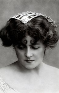 Marie Studholme 1875-1930, attrice inglese, primi anni del 1900 da Lizzie Caswall Smith