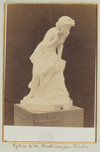 Sylvie alla fontana, di Biella
