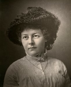 Adela Measor, attrice irlandese, 1882