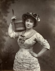 Leonora Braham, cantante d