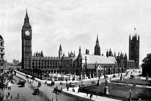 Le case del Parlamento e la Westminster Hall viste da Parliament Square, Londra, c1905 da London Stereoscopic and Photographic Co