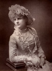 Violet Cameron, attrice britannica da London Stereoscopic and Photographic Co