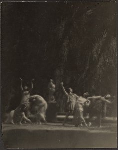 [Ballerine in giardino] da Louis Fleckenstein