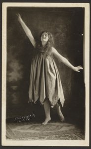 Grace Carberry come The Sun da Louis Fleckenstein