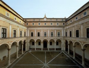 Cortile del Palazzo Ducale di Urbino da Luciano Laurana
