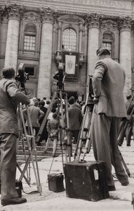 Fotografi in Piazza San Pietro a Roma