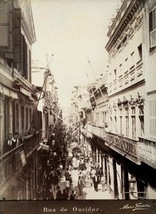 Una strada a Ouvidor, Brasile da Marc Ferrez