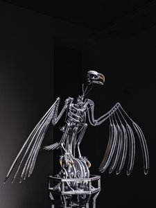 The Nerve Rack, 2019 (Acetale, Acrilico, Alluminio, Ottone, Circuiti elettrici, Vernice, PVC, Resina, Servomotori, Acciaio) da Mat Collishaw