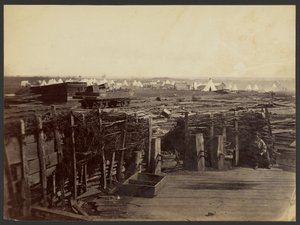 [Fortificazioni, Manassas, occupate dal 13° Mass.] da Mathew B. Brady