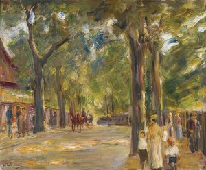 La grande strada del lago a Wannsee con passeggiatori