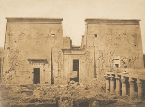 Dromos e Piloni del grande Tempio di Iside, a Philae, 13 aprile 1850 da Maxime Du Camp