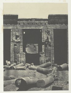 Médinet-Habou, Parte Orientale del Peristilio del Palazzo di Ramses-Méiamoun; Tebe da Maxime Du Camp