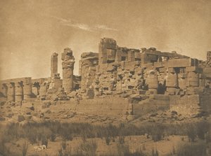 Vue de la Salle Hypostyle del palazzo di Karnak, presa dall