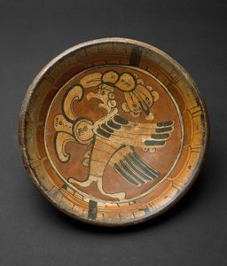 Piatto a treppiede con uccello soprannaturale da Mayan Mayan