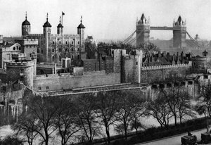 La Torre di Londra, 1926-1927