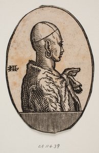 Medaglione circolare con ritratto a mezzo busto di uomo senza barba che indossa una calotta e un orecchino, con una pelliccia drappeggiata sulla spalla; profilo verso destra