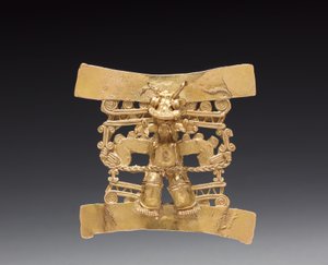 Pendente figura con testa di animale da Mesoamerican Mesoamerican
