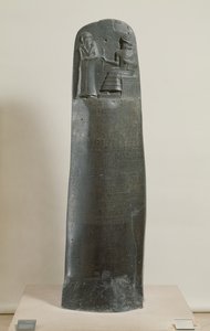 Codice di Hammurabi: il dio Shamash che detta le sue leggi a Hammurabi, Re di Babilonia, trovato a Susa, Iran, c.1750 a.C.