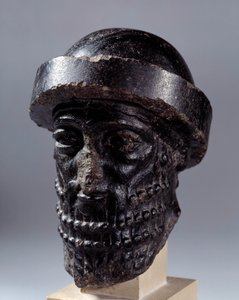 Mesopotamia: testa scolpita in diorite detta Hammurabi. Da Susa da Mesopotamian Mesopotamian