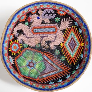 Ciotola Huichol dalla Sierra Madre, Messico da Mexican School