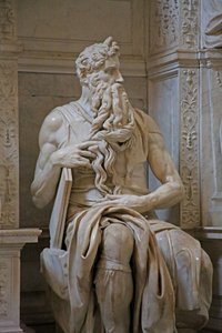(dettaglio) Mosè dalla tomba di Giulio II, 1515