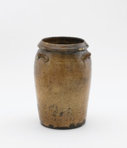 Vaso con tre manici