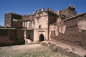 Vista esterna della Kasbah di Thamiel glaoui da Moroccan School