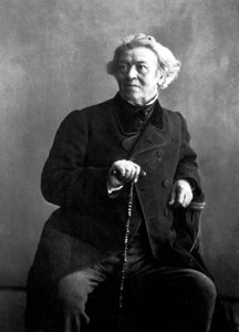 Pittore francese Camille Corot fotografato da Nadar da Nadar