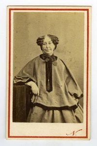 Ritratto della scrittrice George Sand (Aurore Dupin), Baronessa Dudevant da Nadar