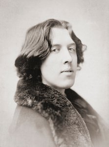 Oscar Wilde, primi anni 1880 (foto b/n)