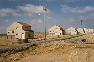 Nuove case per coloni israeliani a Moshav Kadesh Barnea alias Moshav Nizzana nel deserto