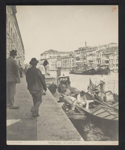 Gondole lungo il Canal Grande, Venezia