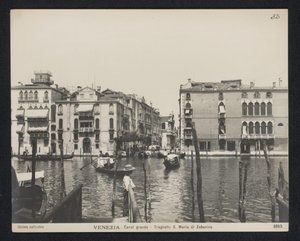 Traghetti verso la Chiesa di Santa Maria del Giglio a Venezia da Neue Photographische Gesellschaft