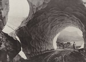 Tunnel attraverso la neve, Passo di Hauklid