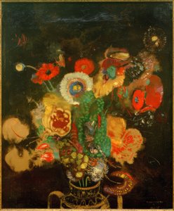 Mazzo di fiori su sfondo nero