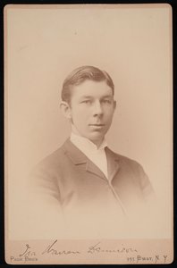 Ritratto di Ira Warren Dennison da Pach Bros