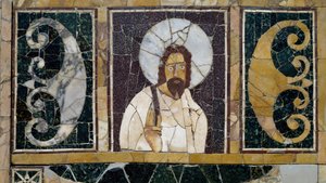 Marmo intarsiato raffigurante il volto di Cristo, manufatto da Roma, Italia, periodo paleocristiano da Paleo Christian