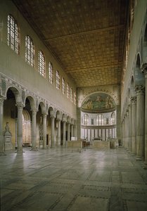 Vista interna della chiesa di Santa Sabina, navata centrale da Paleo Christian