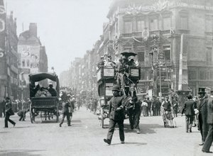 Ludgate Circus, Londra, preparato per il Giubileo di Diamante della Regina Vittoria, 1897 da Paul Martin