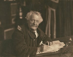 [Félix Nadar seduto al tavolo di scrittura]