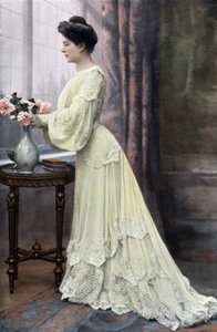 Attrice francese Rosa Bruck nel 1903 (foto)