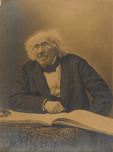 "Trovo qui il nome di Monsieur Pasteur: è lì che scriverò il mio nome. Monsieur Pasteur è uno dei più grandi geni della nostra epoca perché, al contrario... procede dall