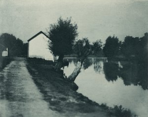 Il fiume al chiaro di luna da Peter Henry Emerson
