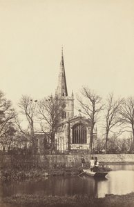 Chiesa da una riva del fiume da Philip Henry Delamotte