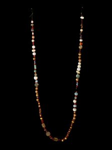 Civiltà fenicia: collana d